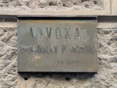Advokat Mandić