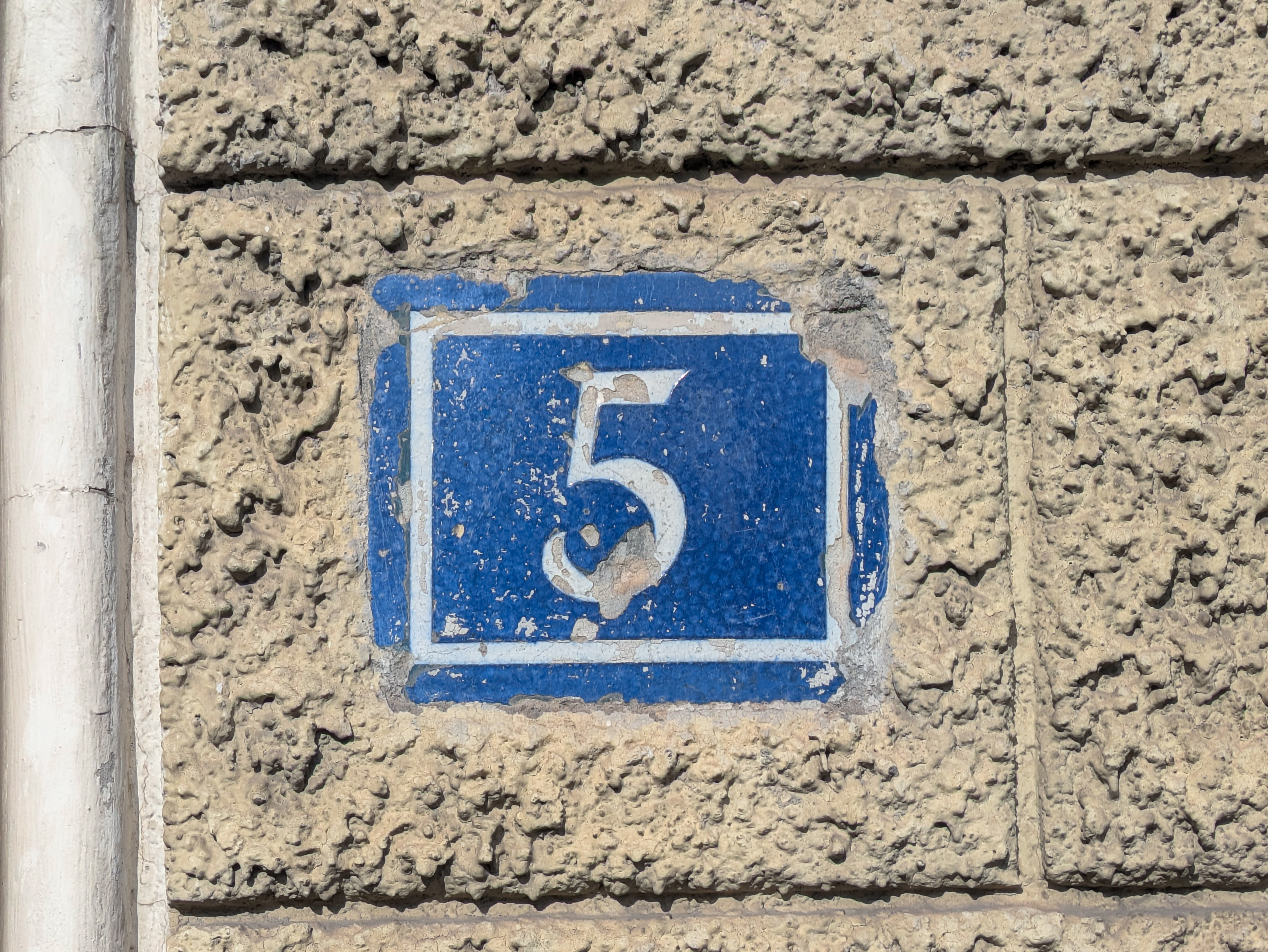 5 Pop-Lukina